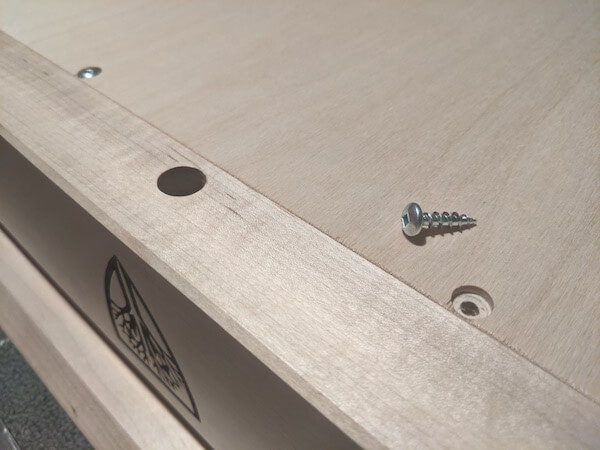 Screws for plywood